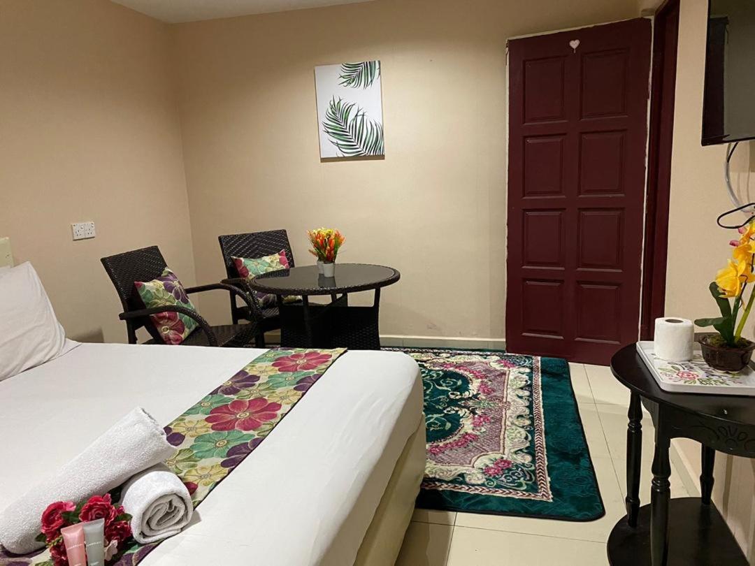 De' Angsana Hotel 2*